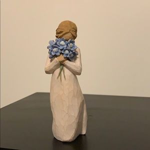 Willow Tree Forget Me Not figurine 🌸